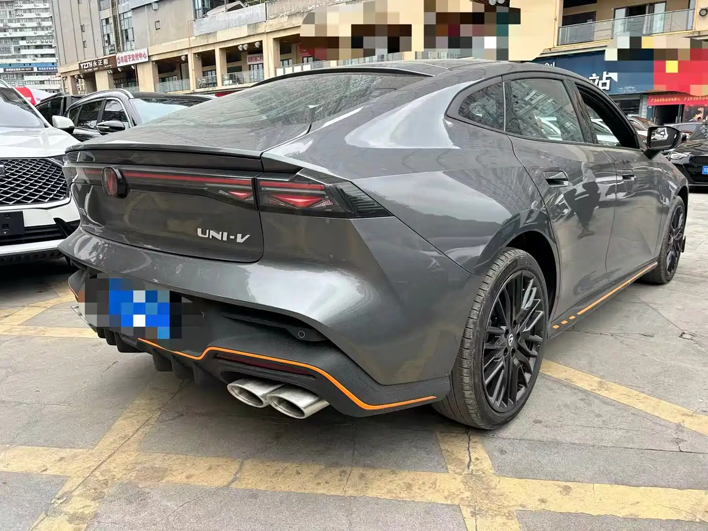 CHANGAN UNI-V