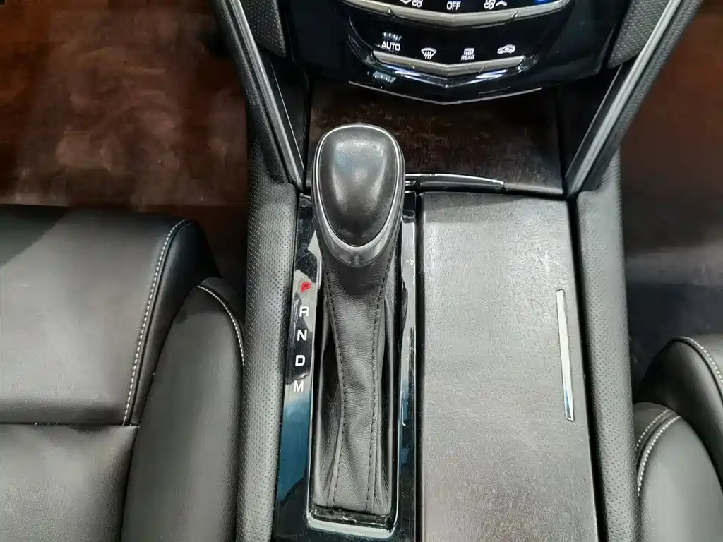 Cadillac XTS 2018 28T Technology фото 13