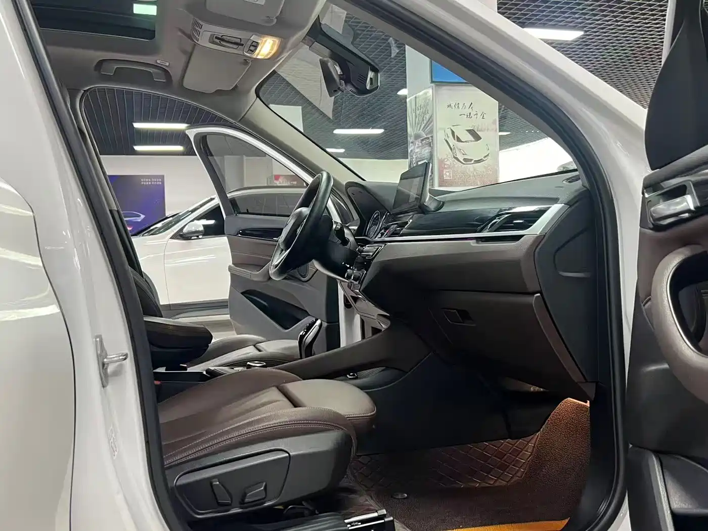 BMW X1 2020 sDrive25Li Leading Model фото 12