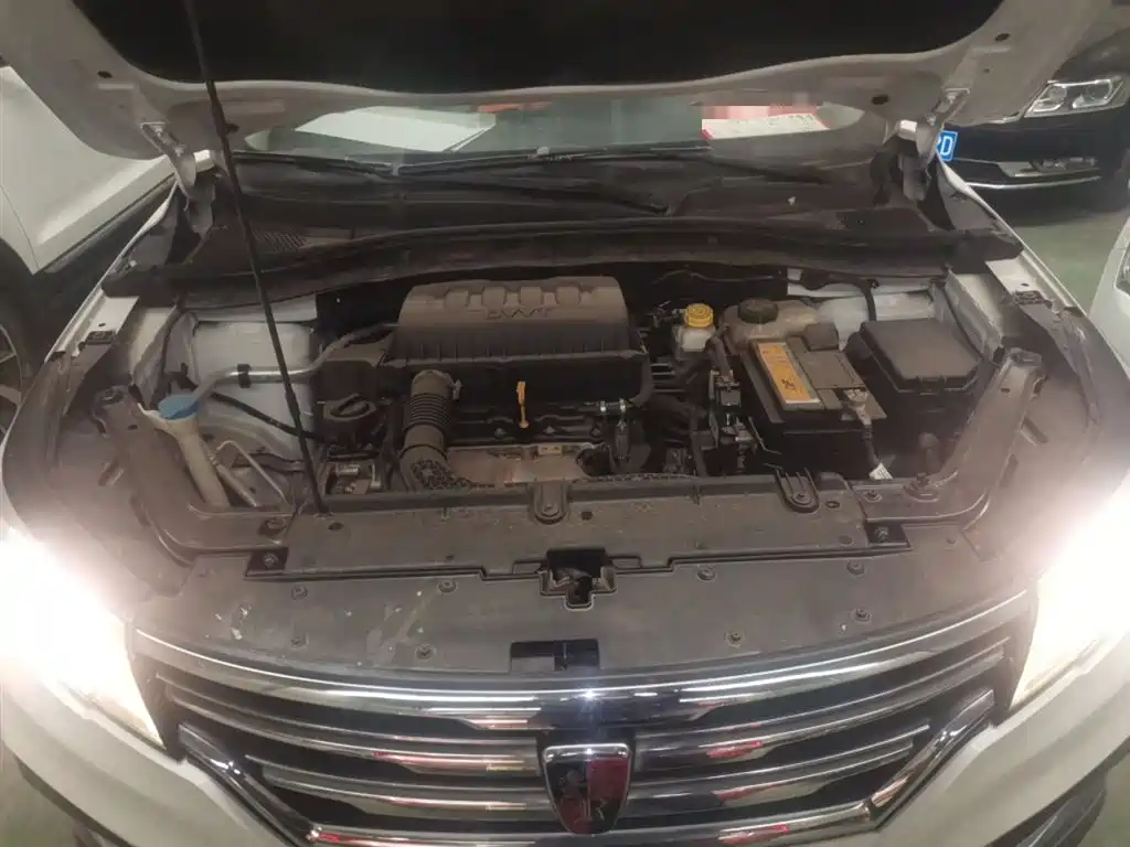 Roewe RX3 2020 2020 1.6L Manual Ultra Comfort Progressive