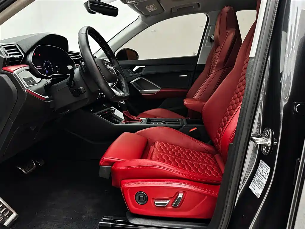 Audi Q3 2021 35 TFSI Fashion Sport фото 19