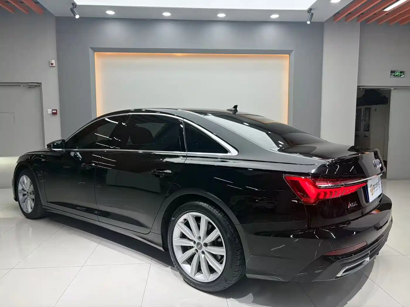 Audi A6L 2021 45 TFSI Exclusive Sport фото 6