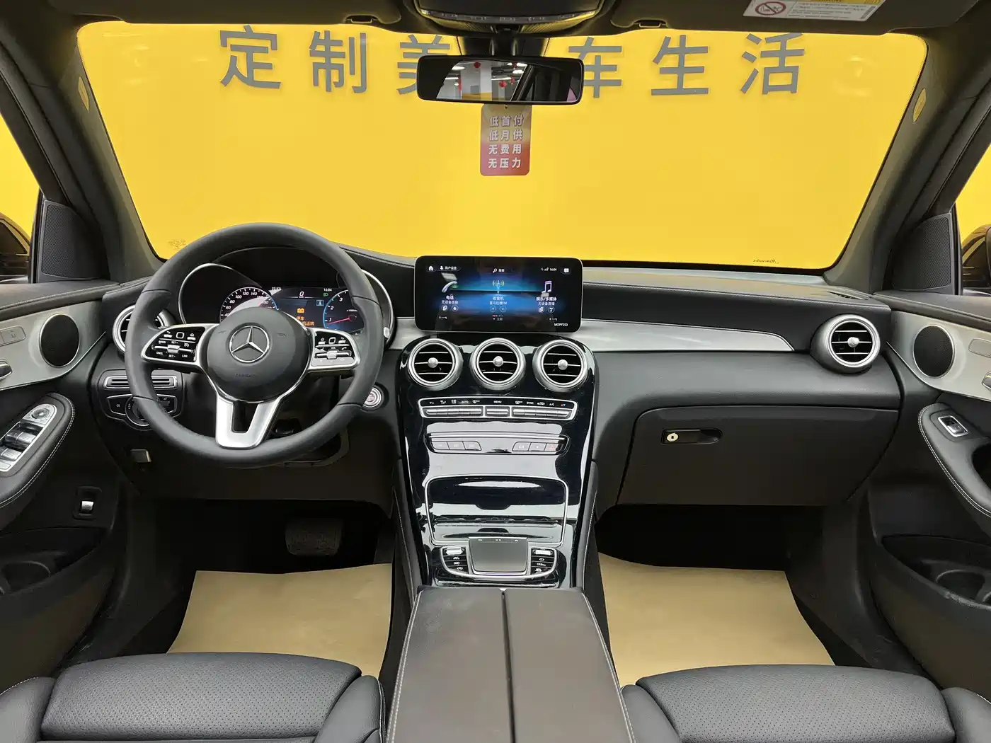 Mercedes-Benz GLC 2021 GLC 260 L 4MATIC Sporty фото 15