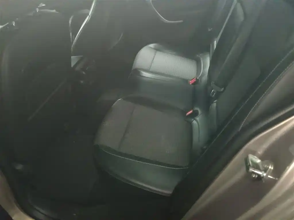 Buick Regal 2015 1.6T Leading Tech Edition фото 17