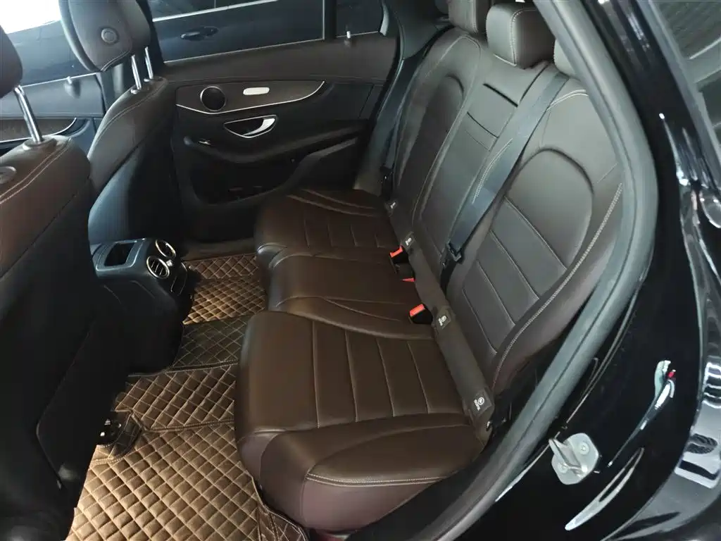 Mercedes-Benz GLC 2020 GLC 300 L 4MATIC Dynamic фото 13