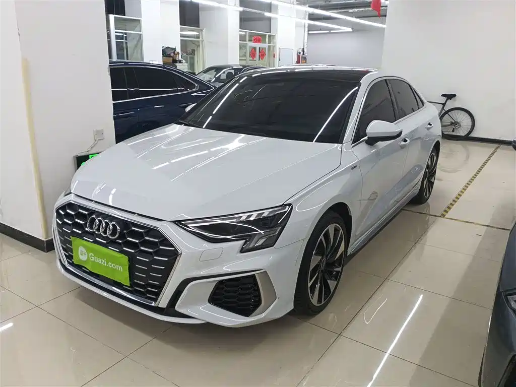 Audi A3 2024 Model A3L Limousine 35 TFSI Fashion Sport