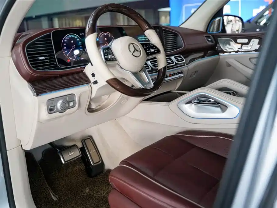 MERCEDES-BENZ MAYBACH GLS