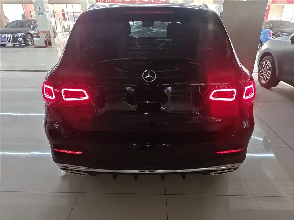 Mercedes-Benz GLC 2020 GLC 300 L 4MATIC Dynamic фото 4