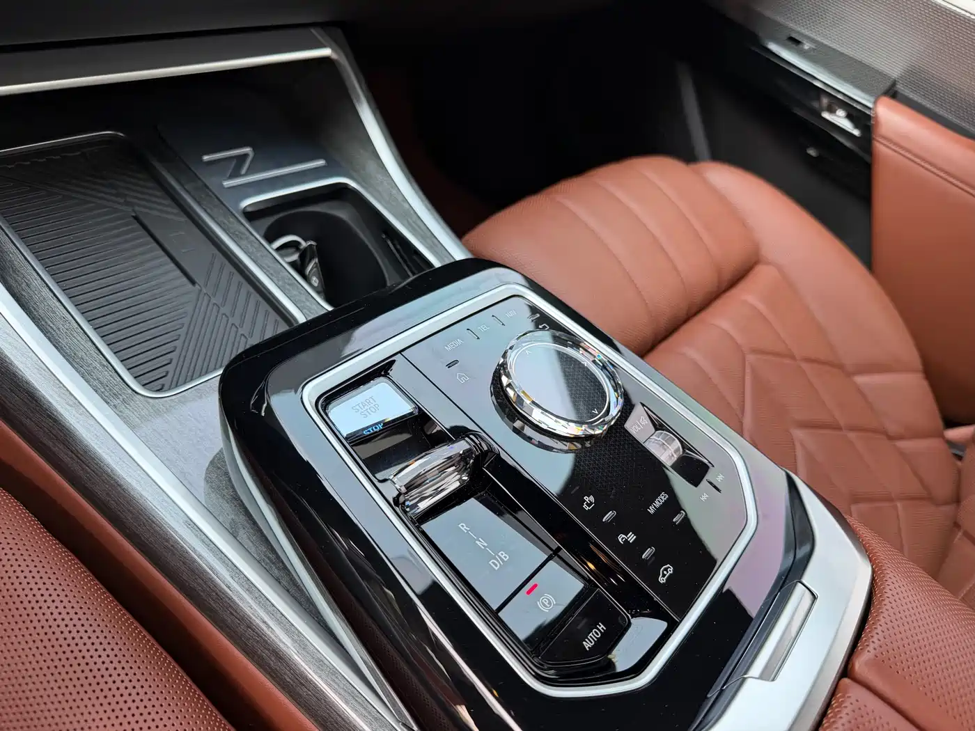 BMW i7 2023 eDrive50L Premium M Sport Package фото 11