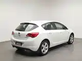 Фото 2 - Buick Excelle