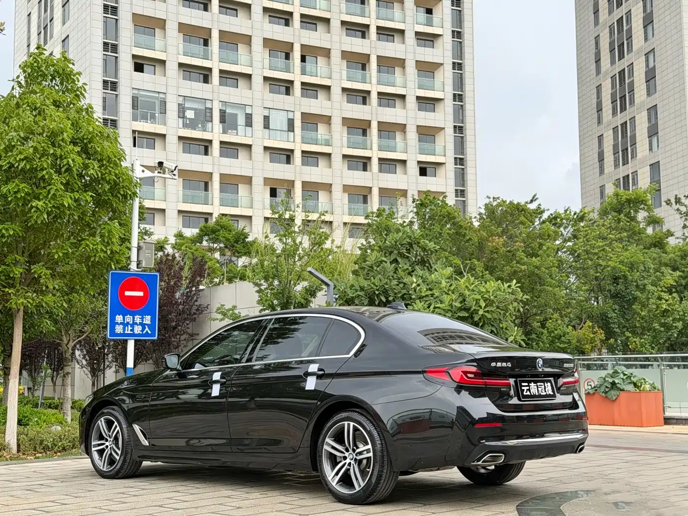 BMW 5 Series 2022 Facelift 530Li Leading Luxury Package фото 9