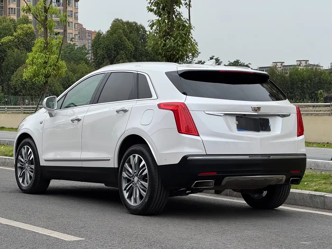 Cadillac XT5 2016 28T AWD Premium Model фото 16