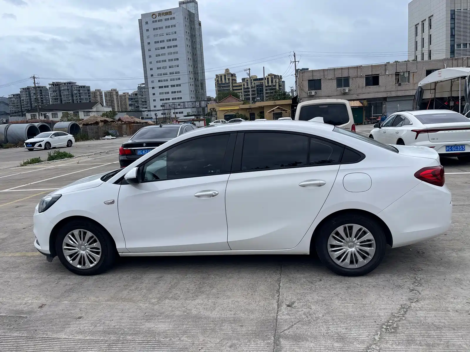 Фото 8 - Buick Excelle