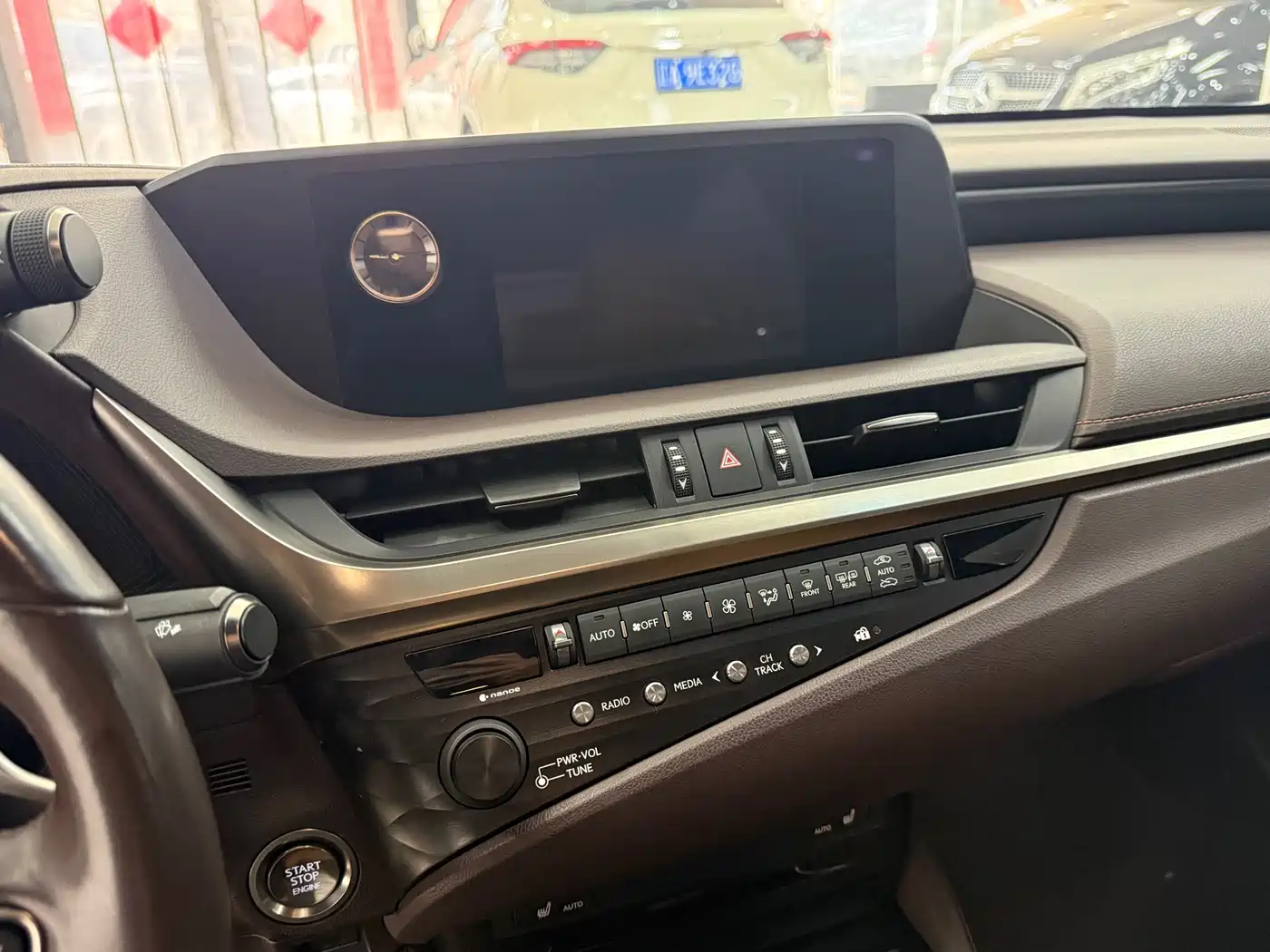 Lexus ES 2018 200 Excellence Edition China V фото 6
