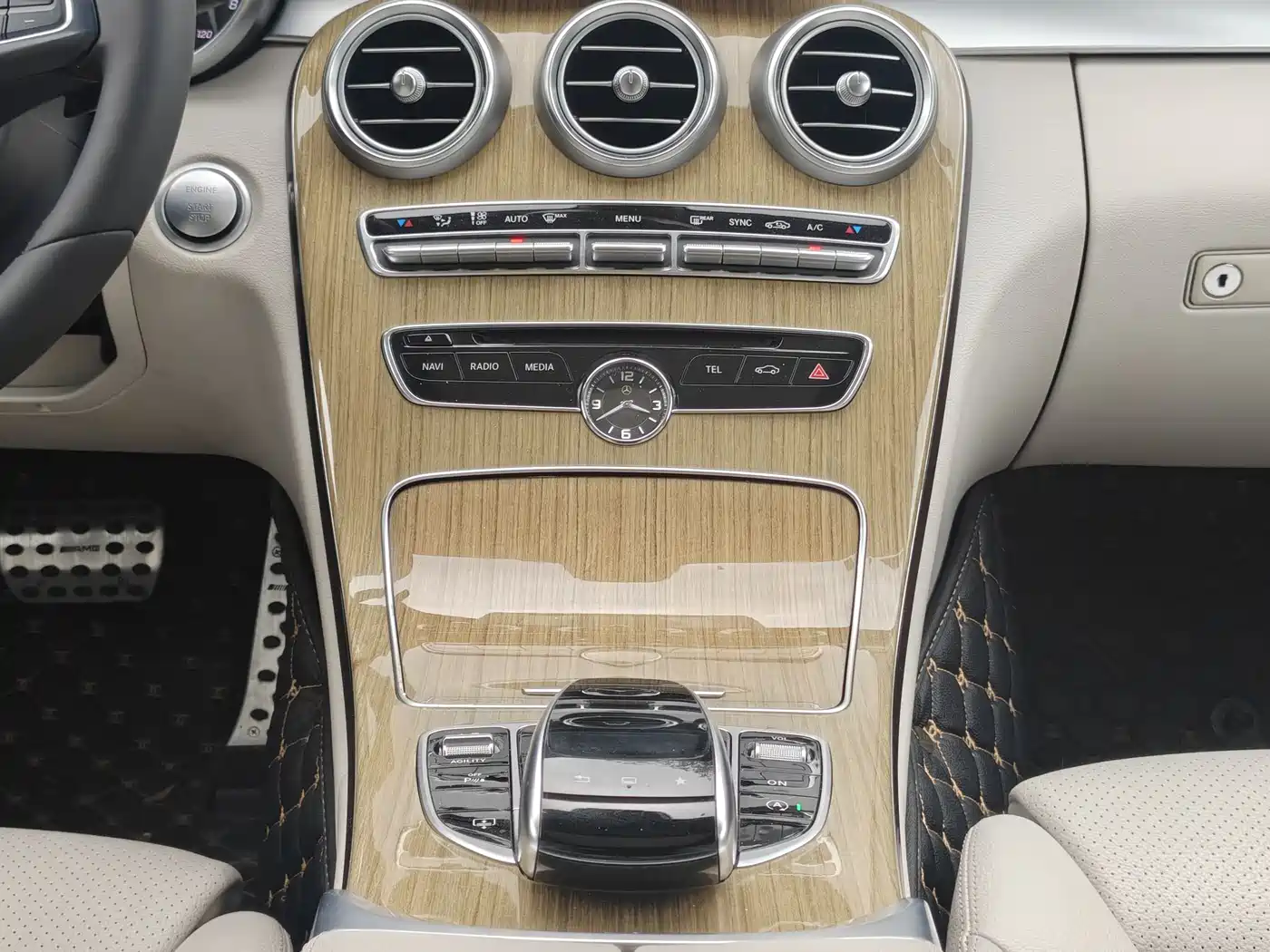 Mercedes-Benz C-Class 2015 C 200 L фото 18