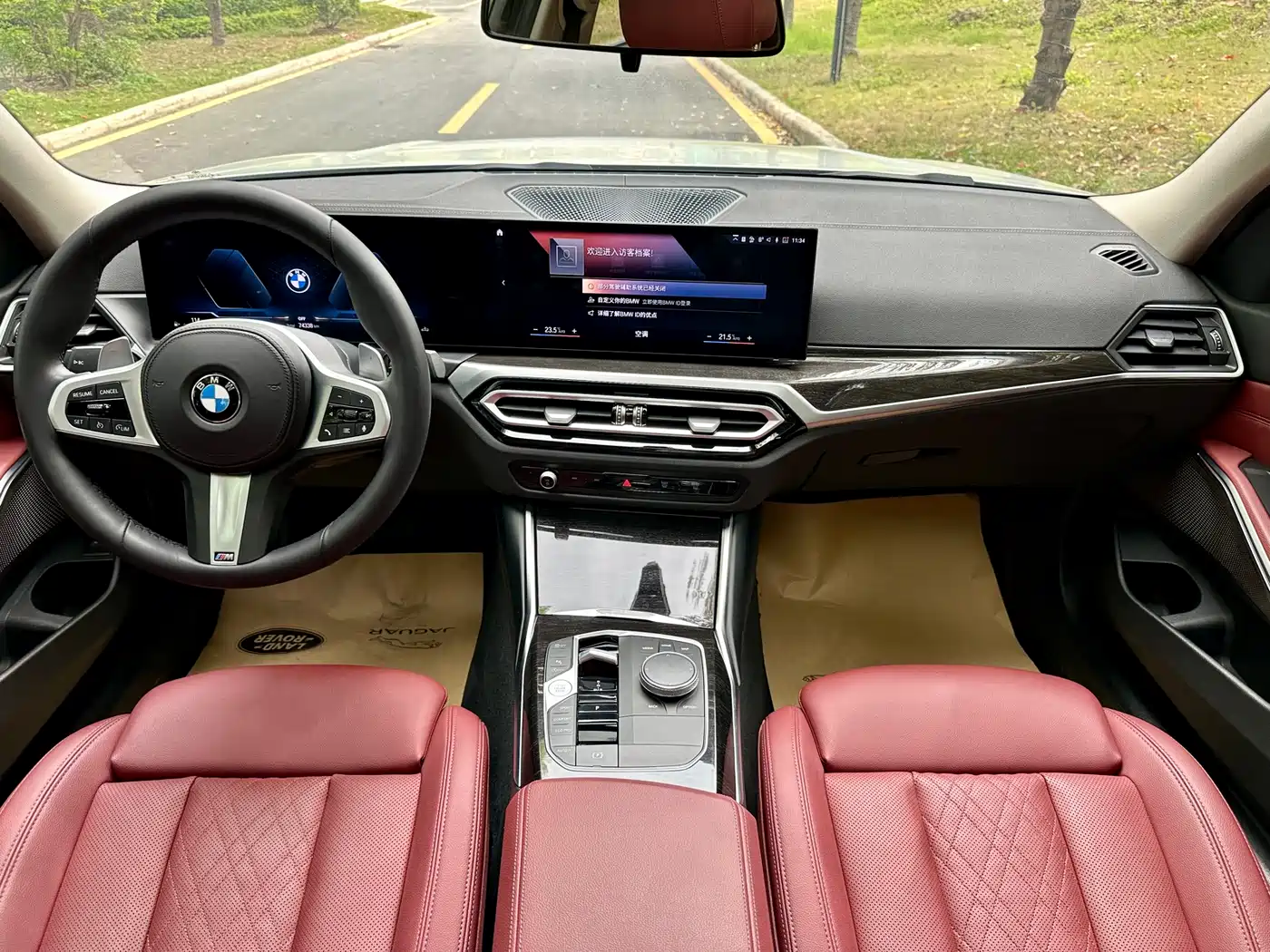 BMW 3 Series 2023 325Li M Sport Package фото 17