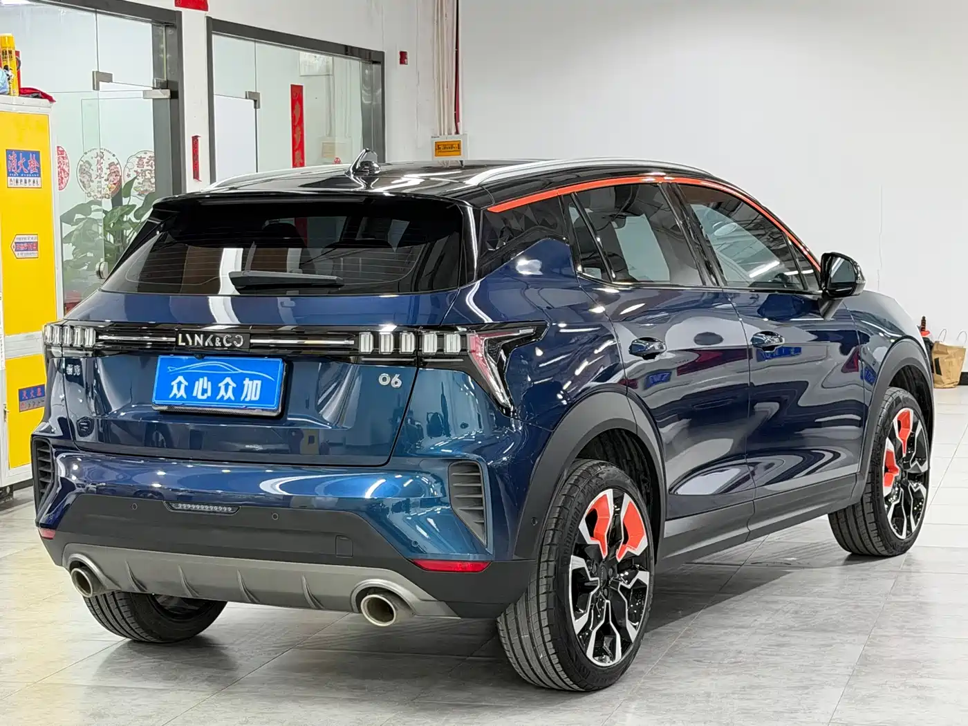 Lynk & Co 06 2020 1.5T Halo фото 6