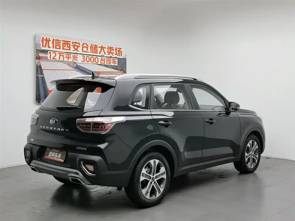 Kia Sportage 2019 2.0L Automatic Smart Luxury Edition фото 2