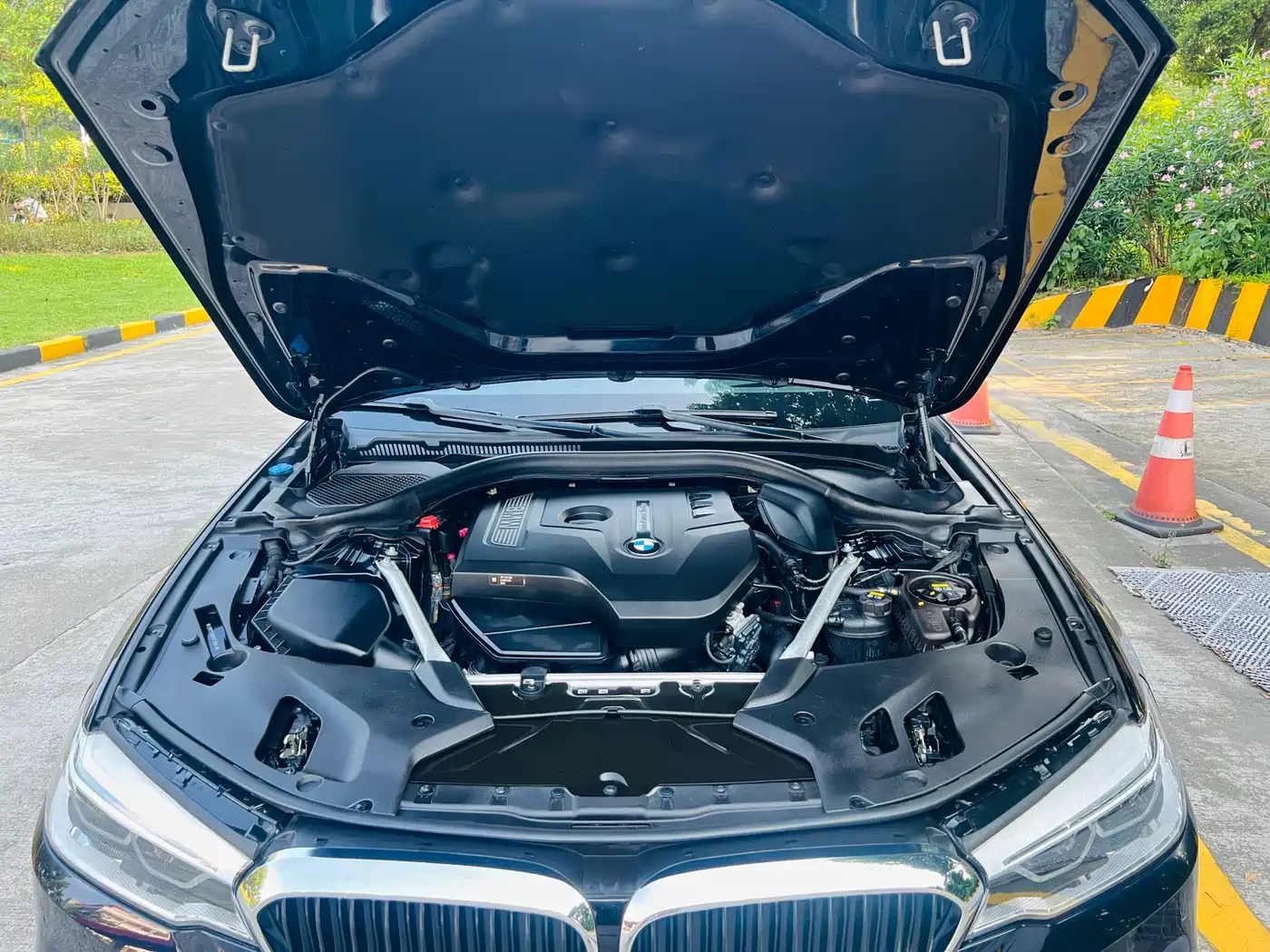 BMW 5 Series 2018 Facelift 530Li Exclusive M Sport Package фото 13