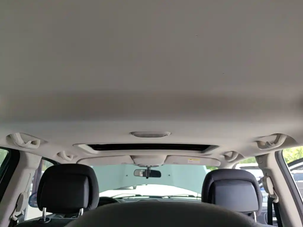 Jeep Compass (Import) 2015 2015 2.0L 2WD Sport