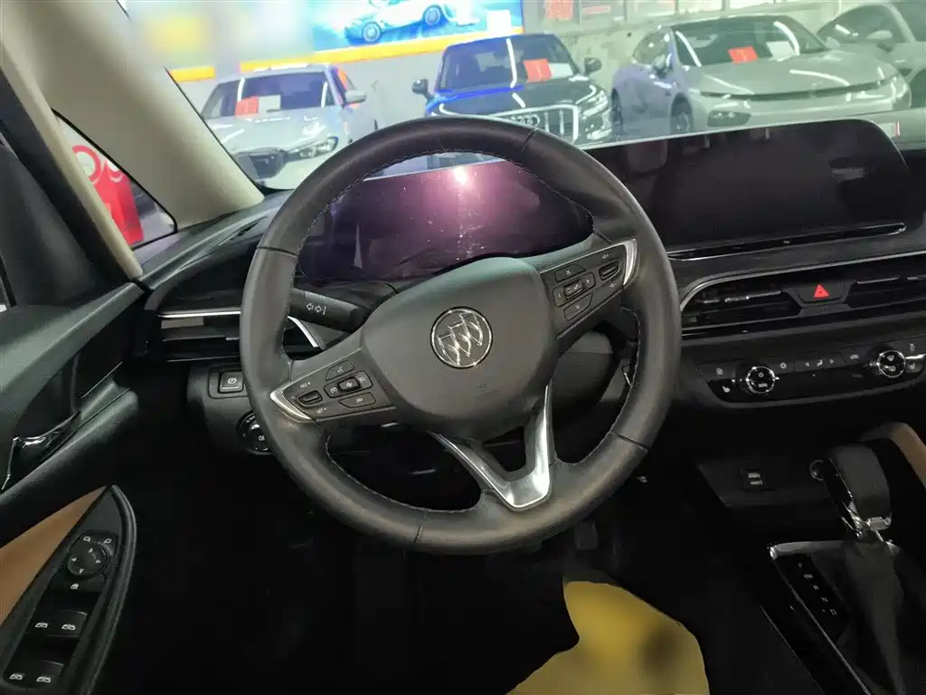 BUICK GL6