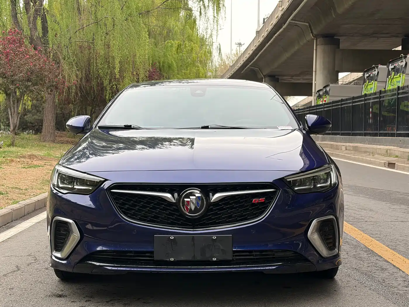 Buick Regal 2017 GS 28T Luxury Type фото 2