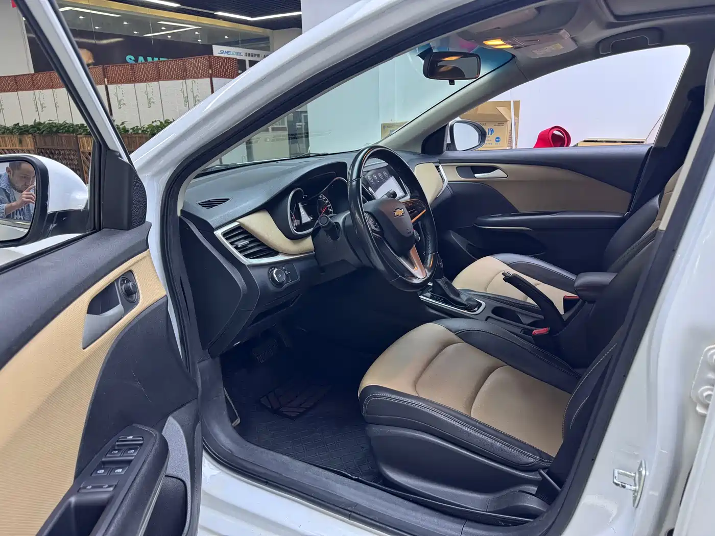 CHEVROLET CRUZE
