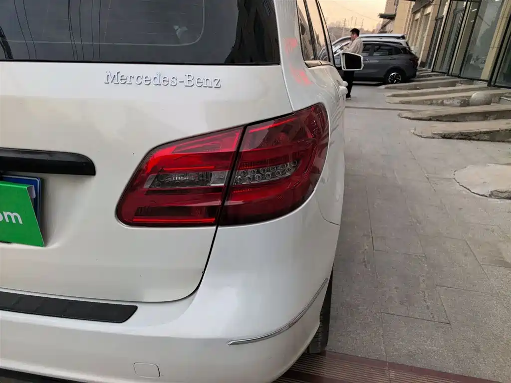 Mercedes-Benz B-Class 2012 B 200 фото 24
