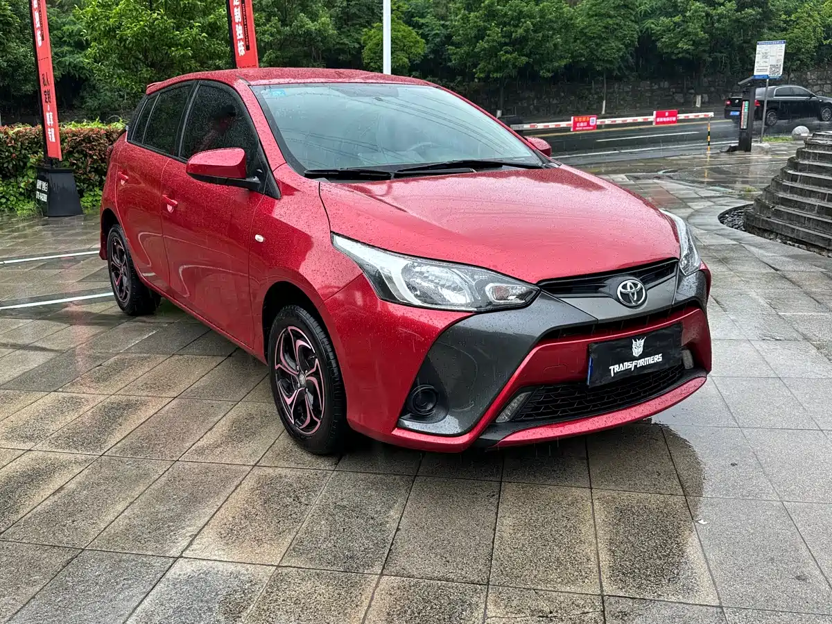 Toyota YARiS L Zhi Xuan 2016 Facelift 1.5E CVT Charming Edition фото 2