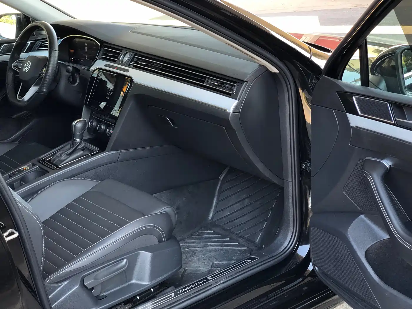Volkswagen Magotan 2025 Popular Edition 280TSI DSG Comfort фото 20