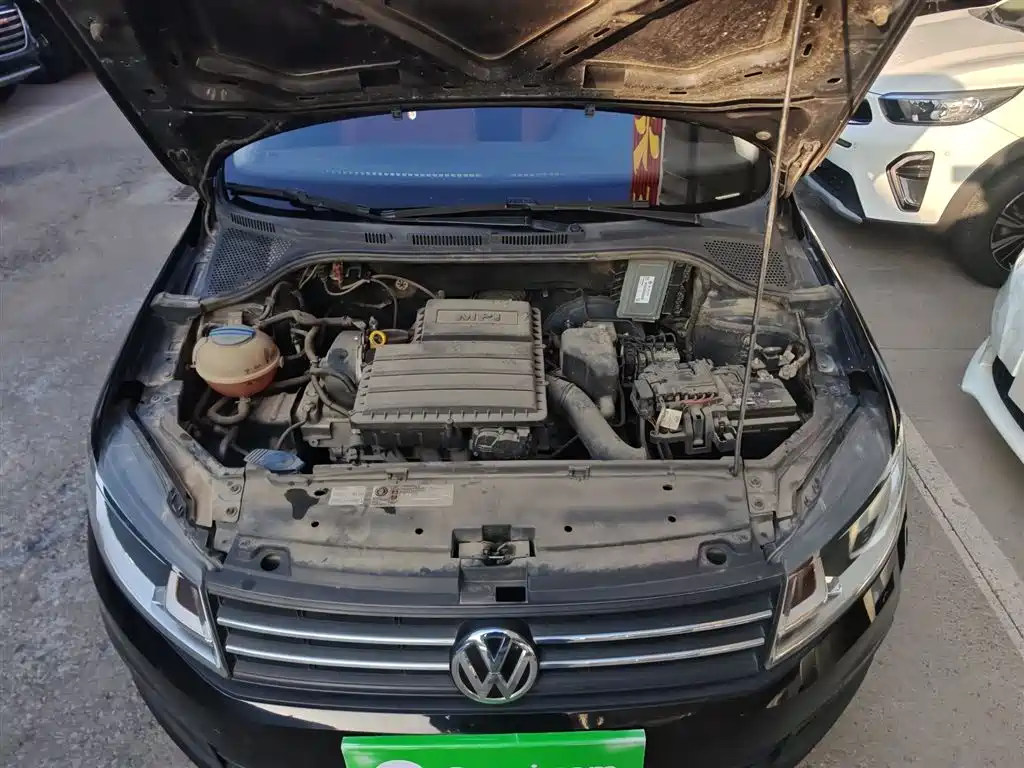 Volkswagen Santana 2016 1.6L Manual Trend Edition фото 20