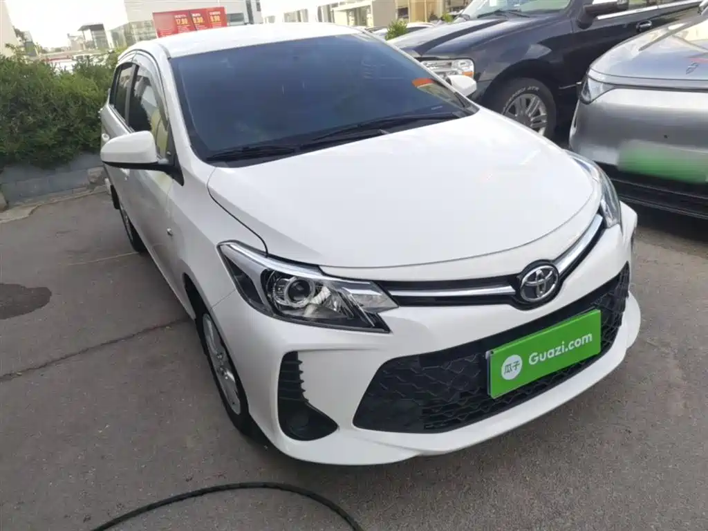 Toyota Vios FS 2021 1.5L CVT Fengchi Edition фото 4