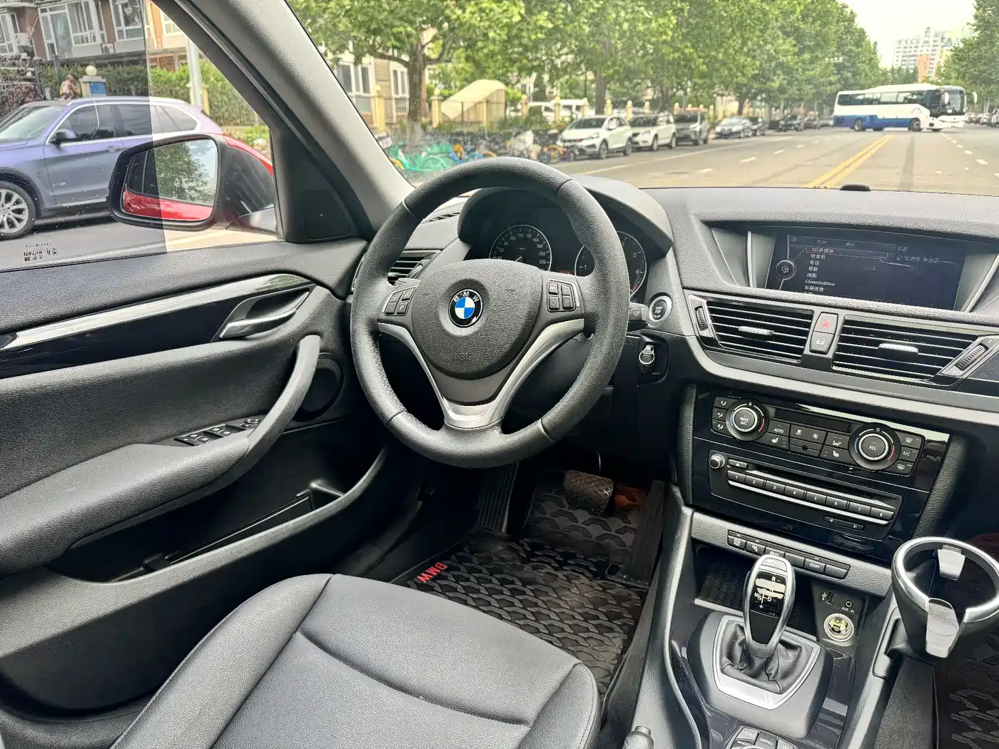 BMW X1 2015 Model sDrive18i Leading Advanced Edition фото 11