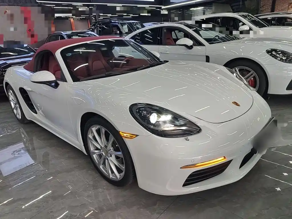 Photo 4 - Porsche 718