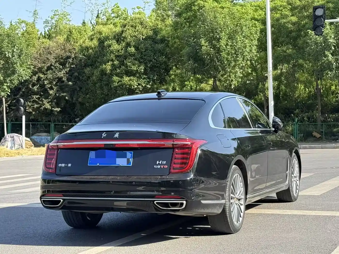Hongqi H9 2020 2.0T Smart Connection Qi Xiang Edition фото 9