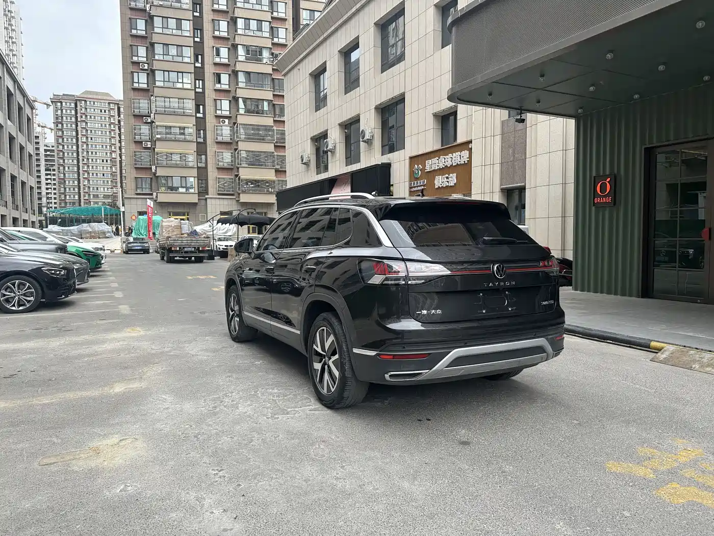 Volkswagen Tayron 2023 280TSI 2WD Luxury Plus Advanced Edition фото 4