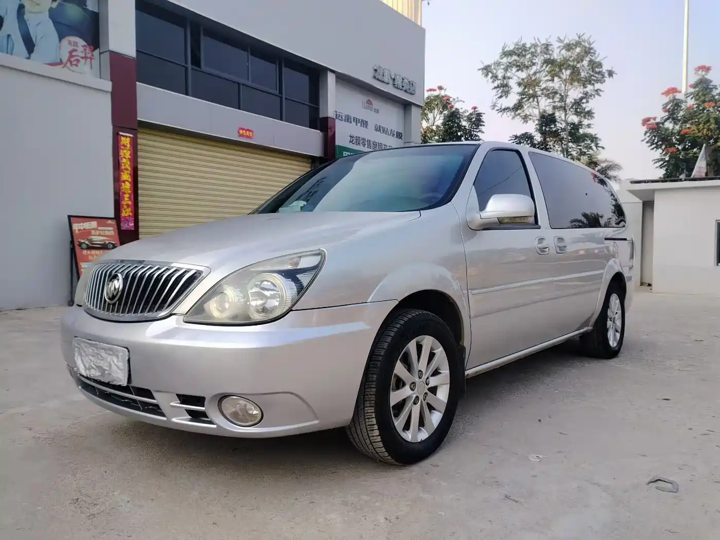 Buick GL8 2013 2.4L Classic