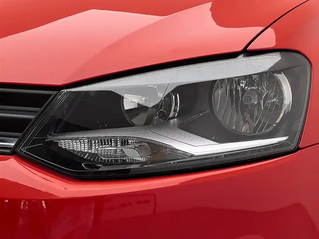 Volkswagen Polo 2018 1.5L Auto Safe Drive фото 7