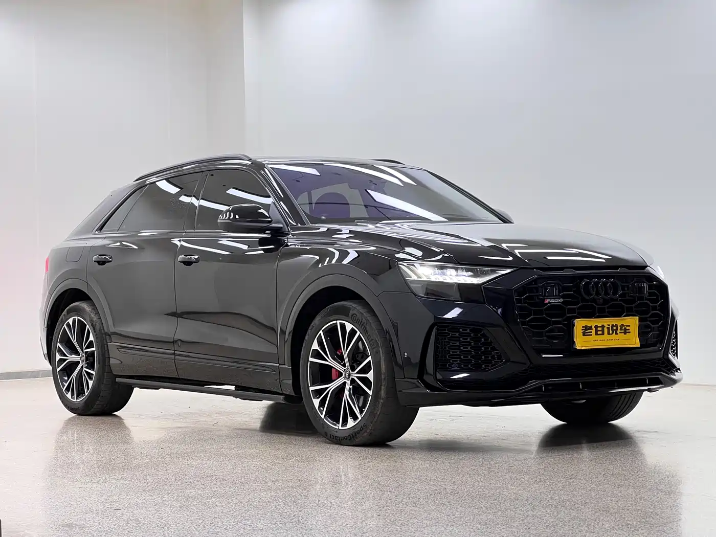 Audi Q8 2022 55 TFSI Luxury Dynamic фото 3