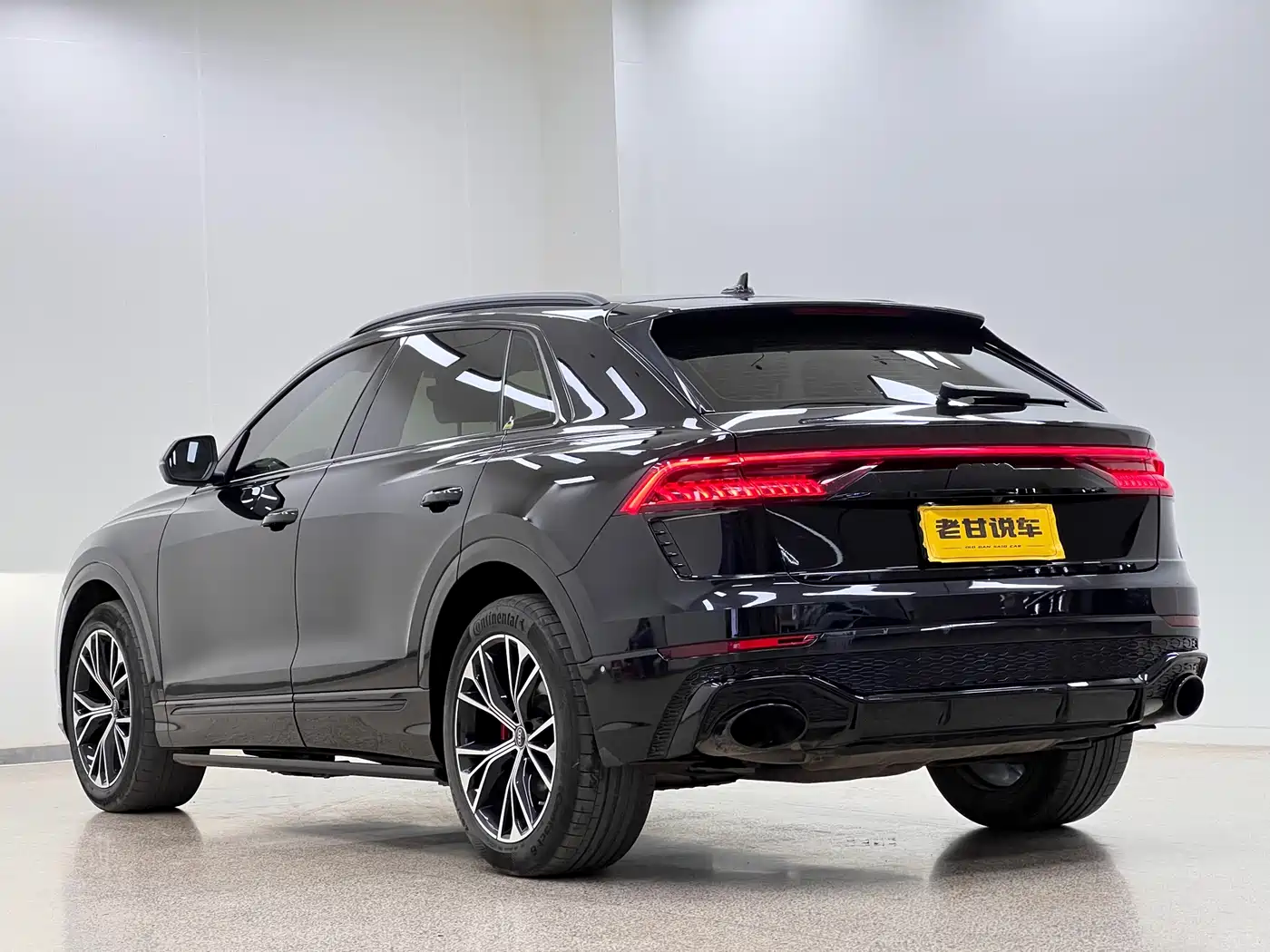 Audi Q8 2022 55 TFSI Luxury Dynamic фото 7