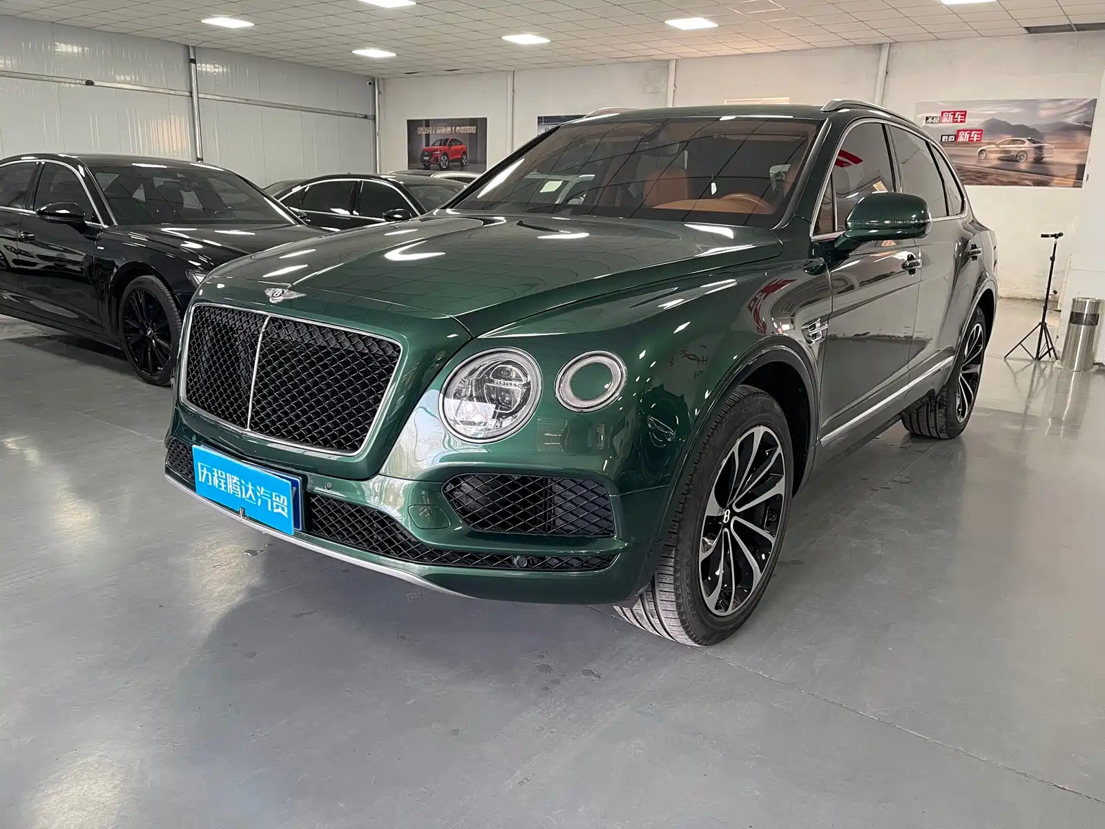 صورة 1 - Bentley Bentayga