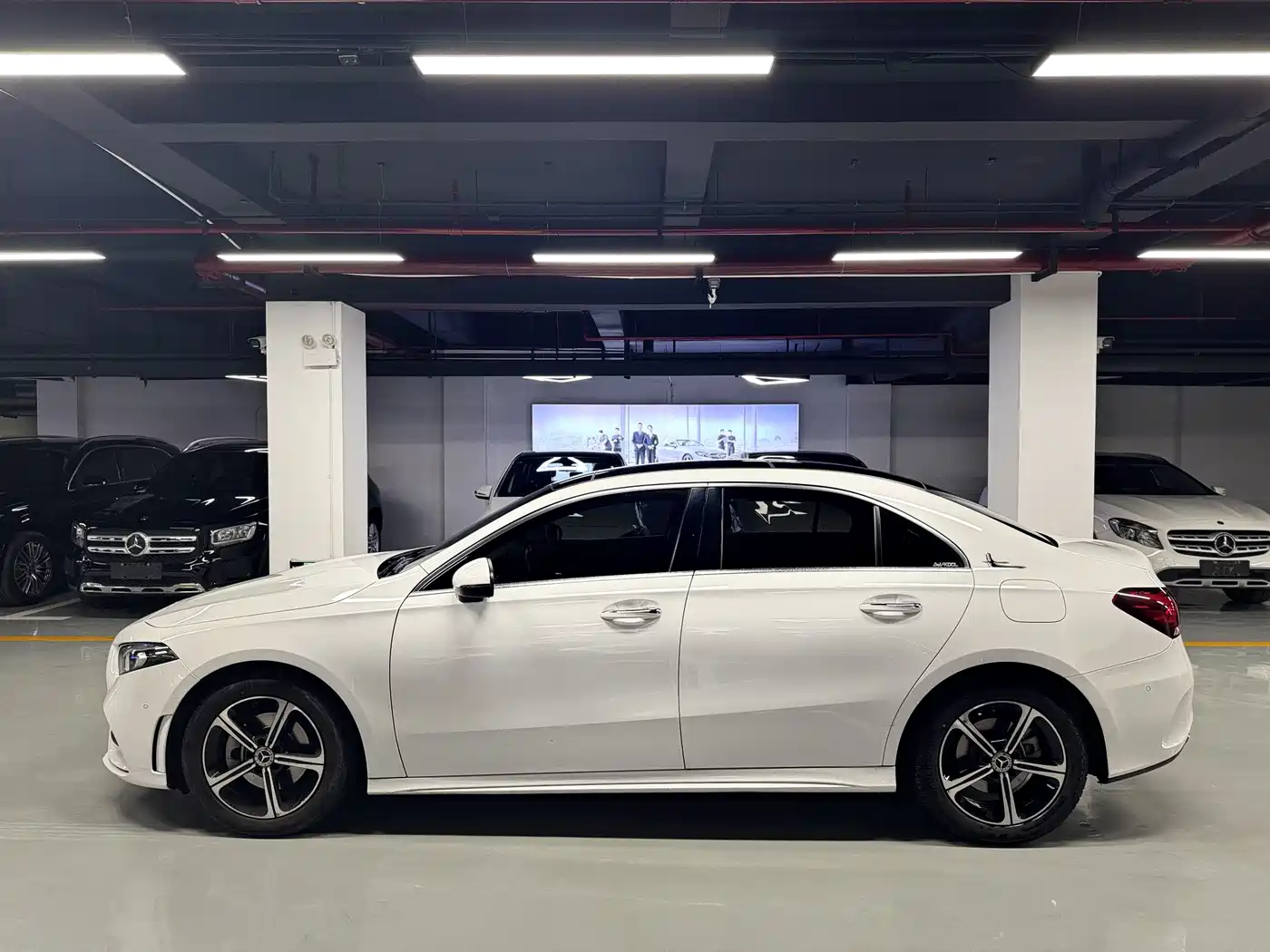 Mercedes-Benz A-Class 2022 Facelift II A 200 L Sport Sedan Fashion фото 6
