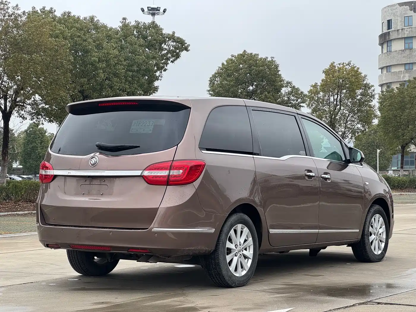 Buick GL8 2018 28T Luxury Model China VI фото 5