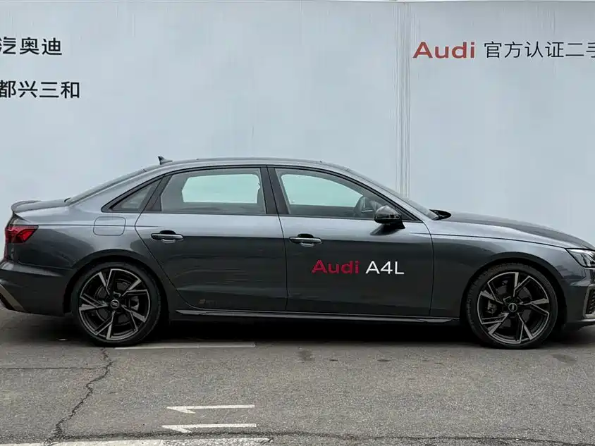 Audi A4L 2024 40 TFSI quattro RS Kit Speed Edition фото 3