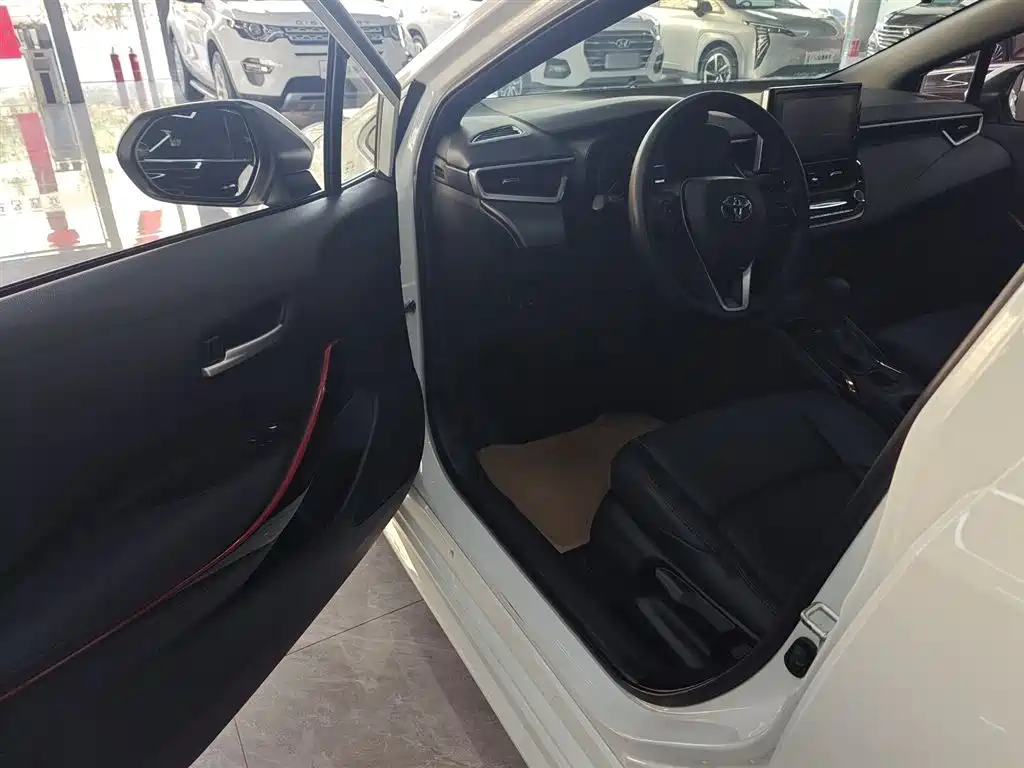 Toyota Levin 2023 185T CVT Sport фото 16