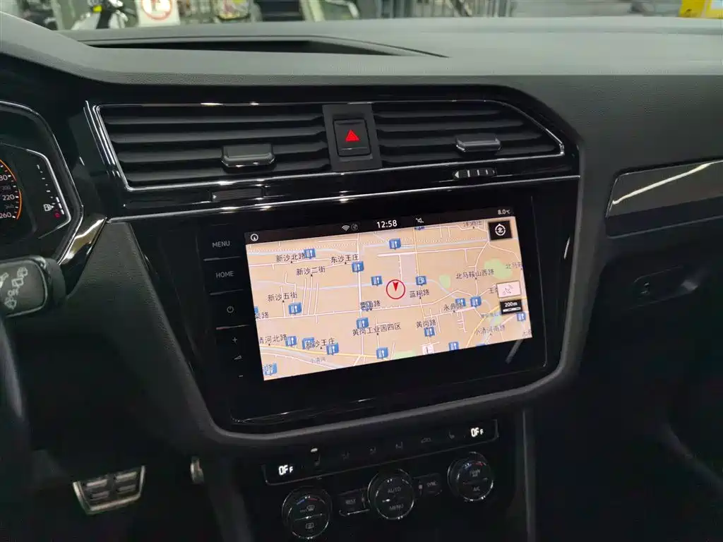 Volkswagen Tiguan L 2019 Facelift 330TSI Auto 2WD R-Line Flagship China VI фото 9