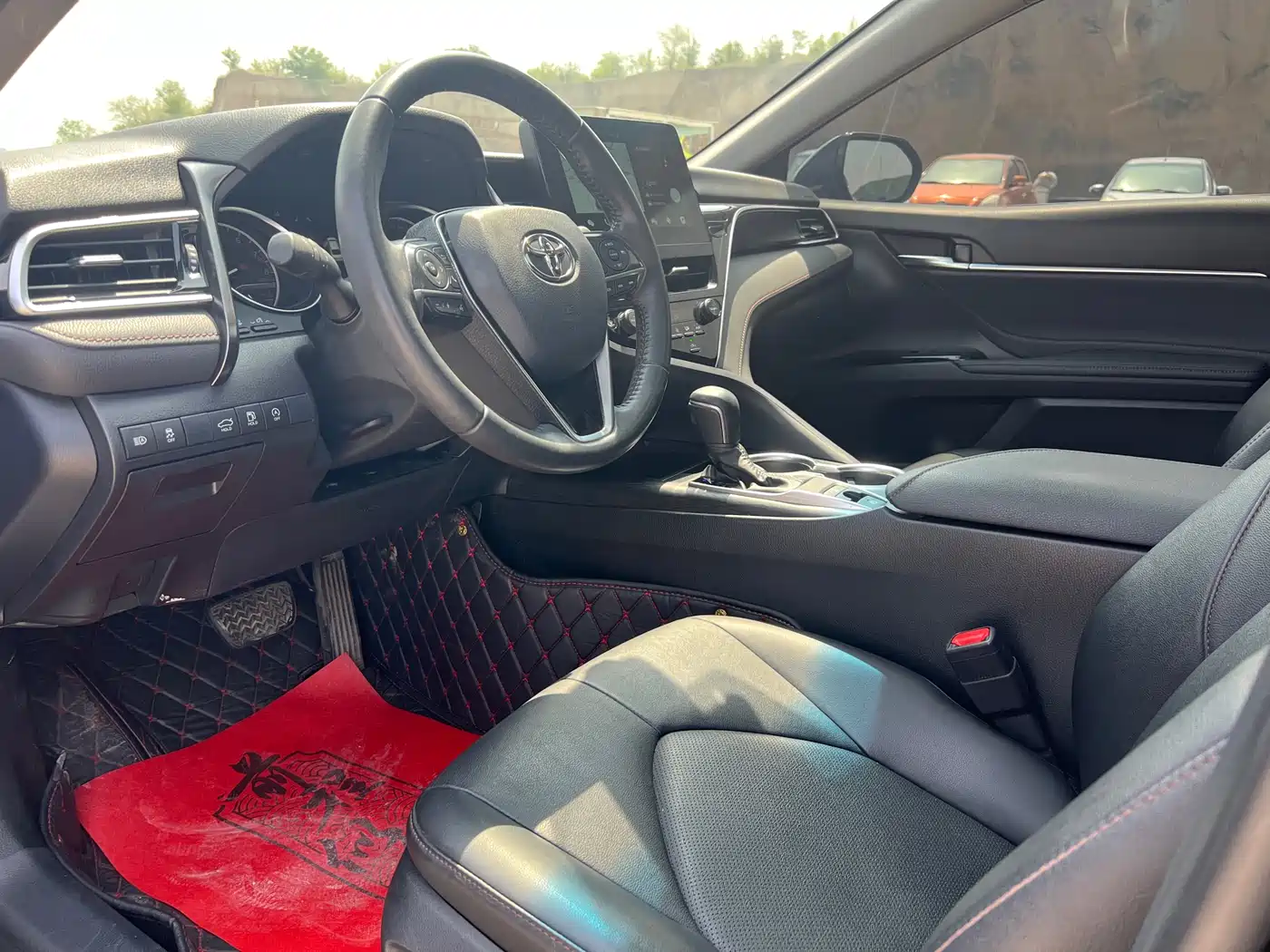 Toyota Camry 2021 2.0G Luxury Edition фото 4