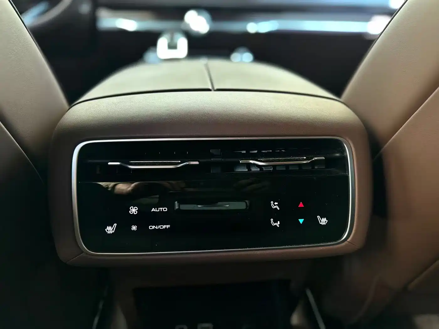 TANK TANK 700 NEW ENERGY