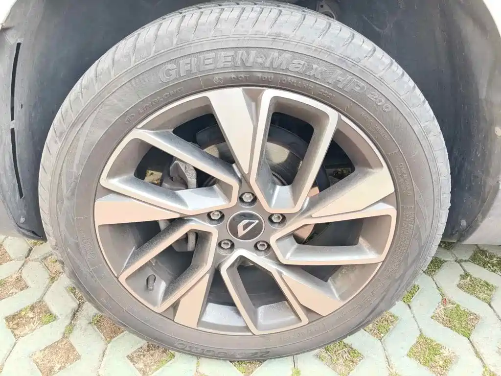 Фото 6 - Jetta VS5