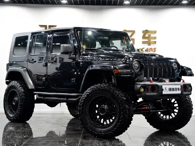 Jeep Wrangler 2009 3.8L Rubicon 4-Door